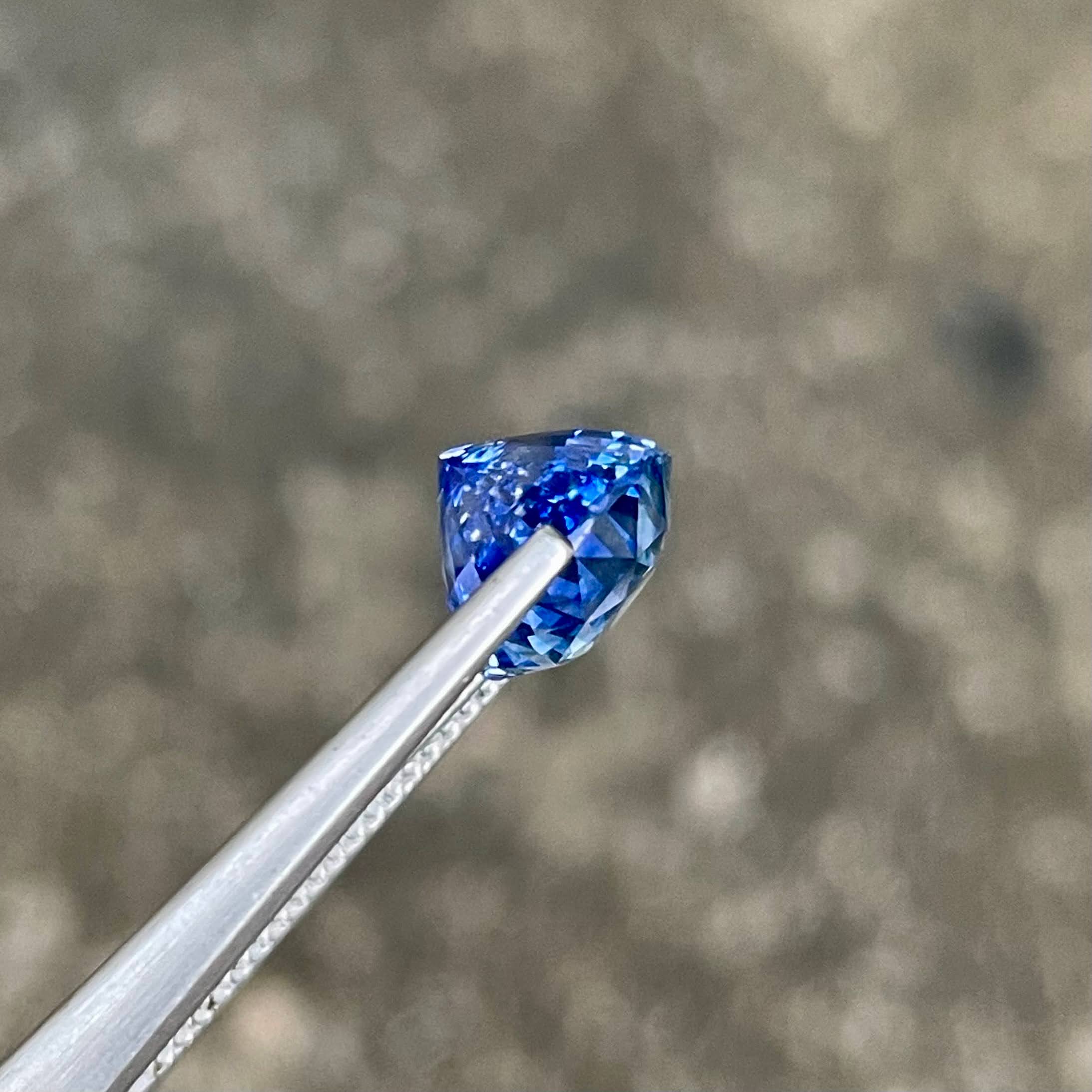  5.16 Carats Certified Blue Sapphire