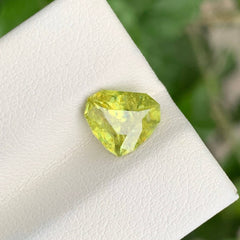 1.85 Carats Heart Cut Sphene Gemstone