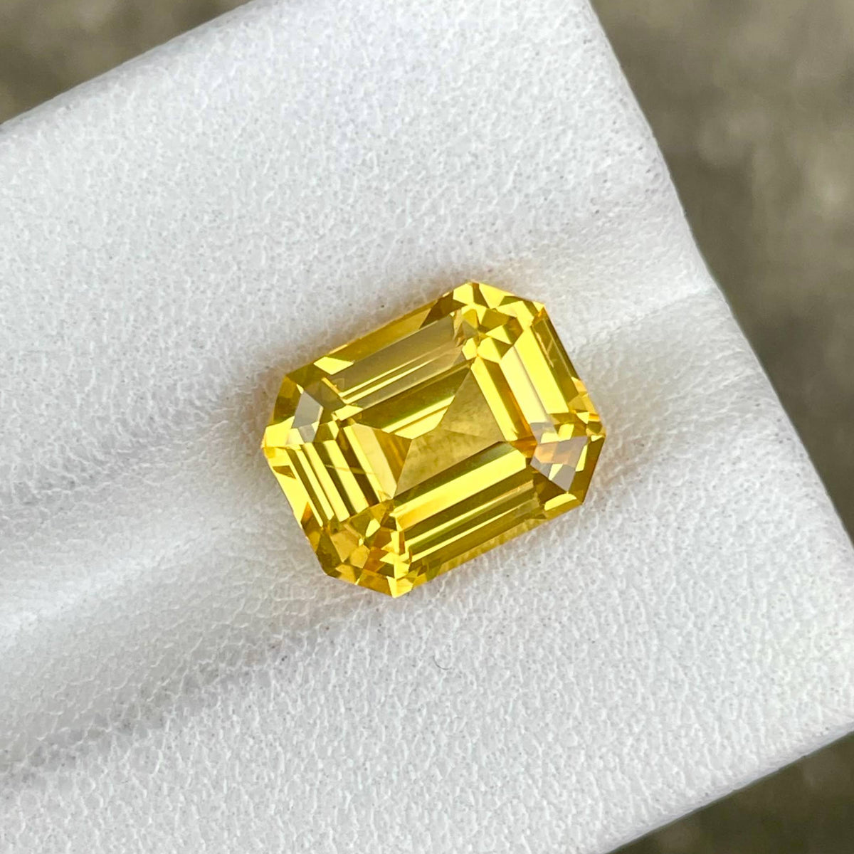 6.53 Carat Natural Yellow Sapphire