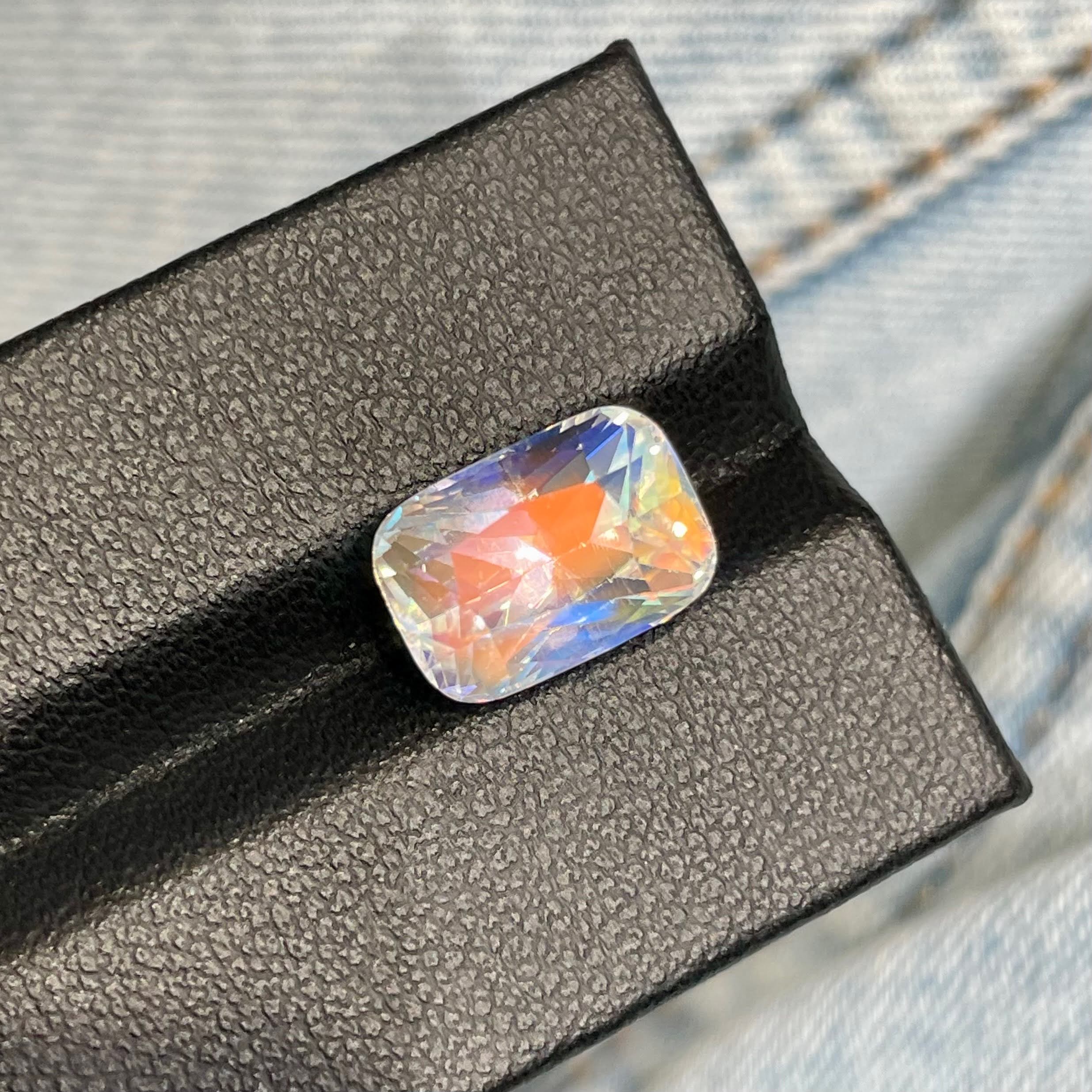 5.37 Ct Natural Madagascar's Moonstone