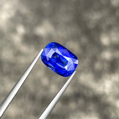 3.53 Carats Fine Blue Sapphire