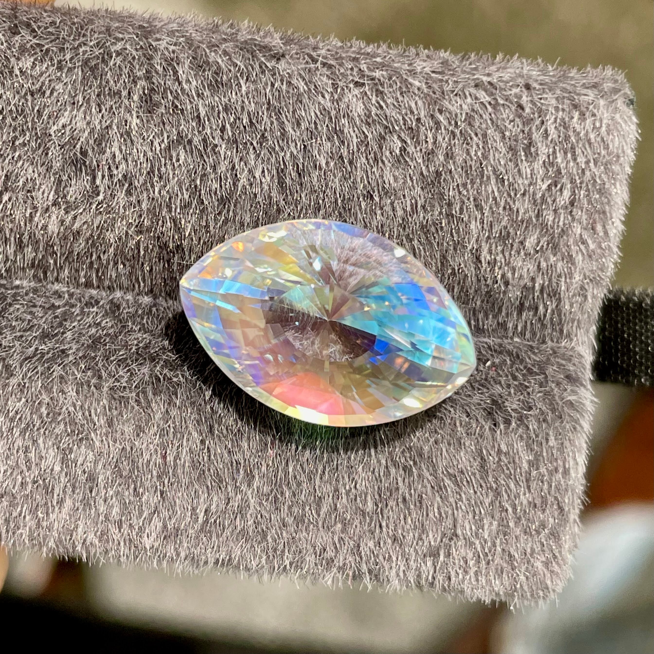 10.84 Carats Cleopatra Eye Moonstone