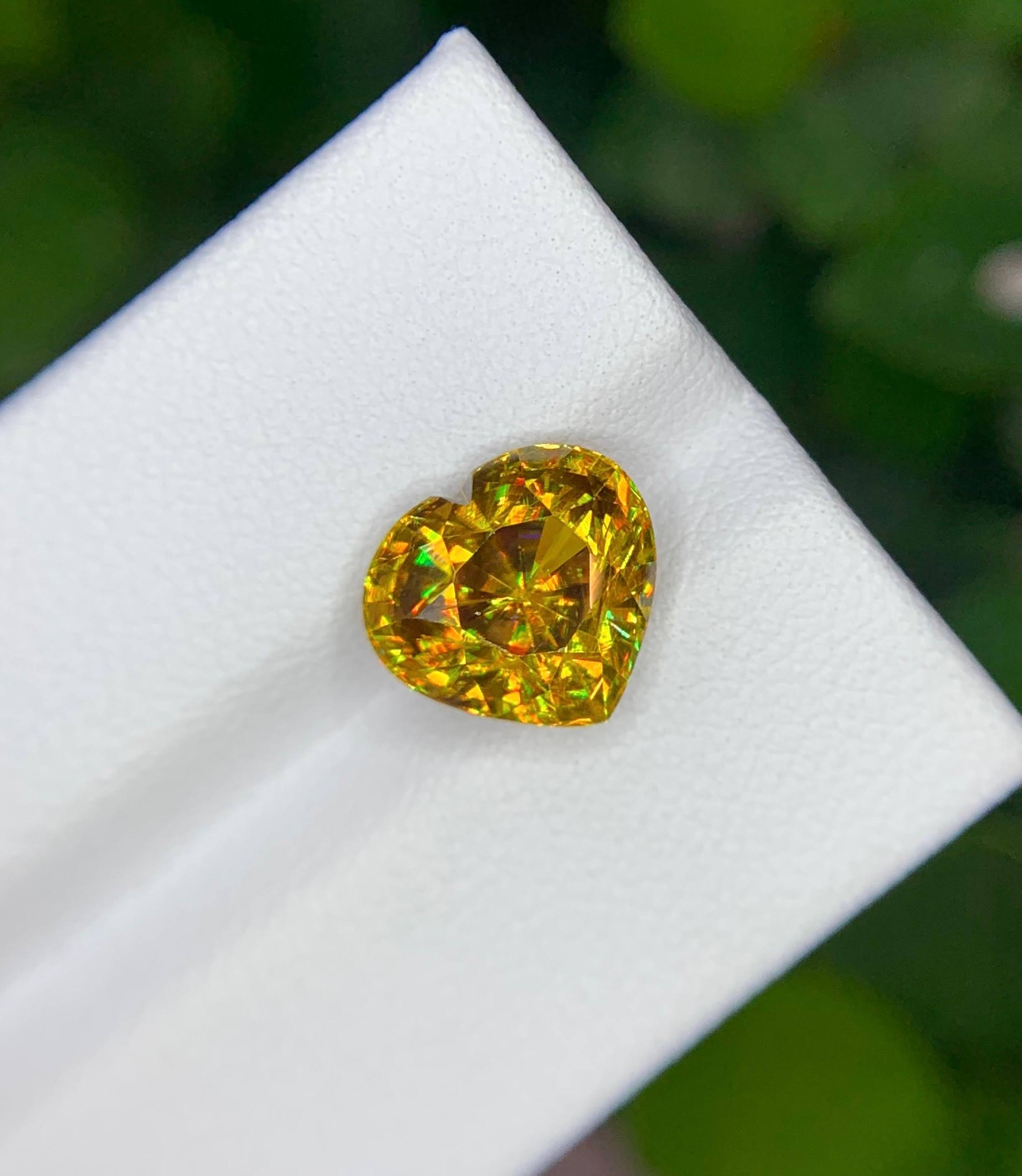 4.80 Carats Heart Cut Golden Sphene