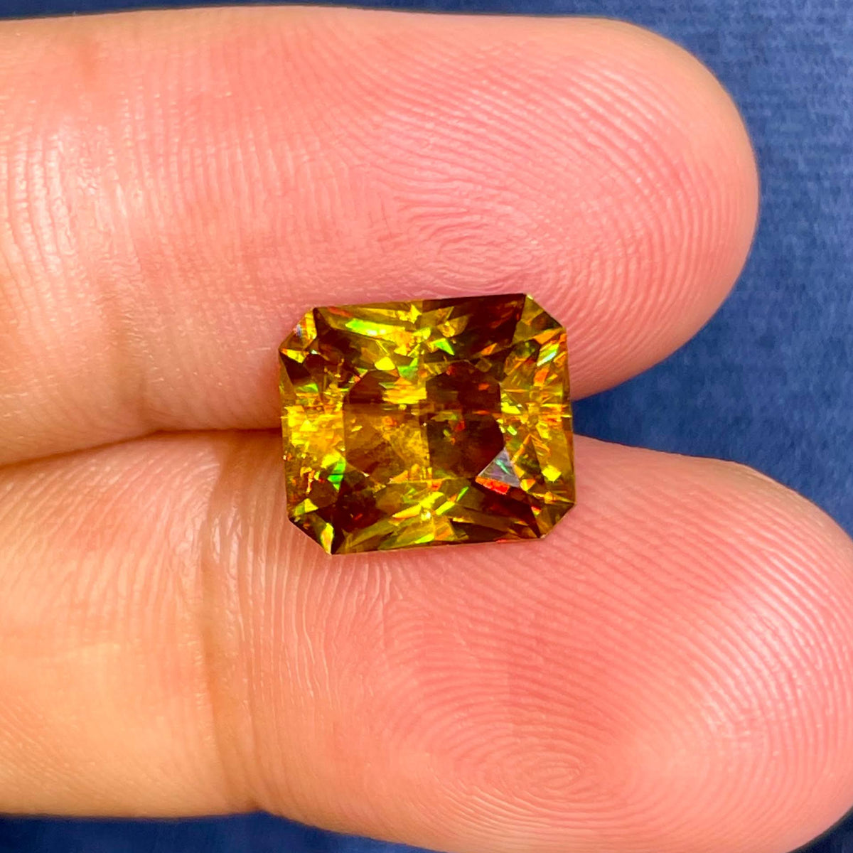 5.31 Carats Fine Quality Sphene Stone