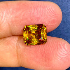 5.31 Carats Fine Quality Sphene Stone