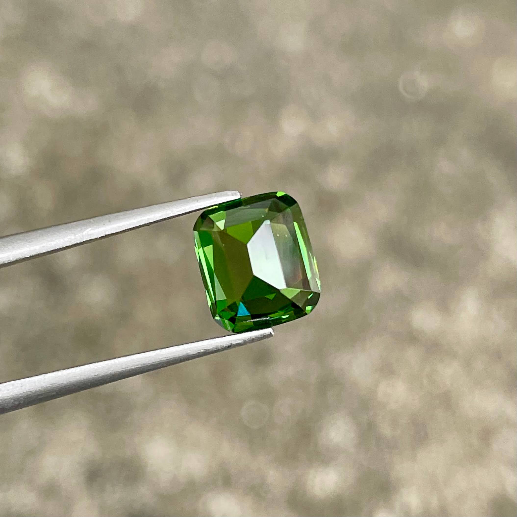 3.38 Carats Fine Quality Green Zircon