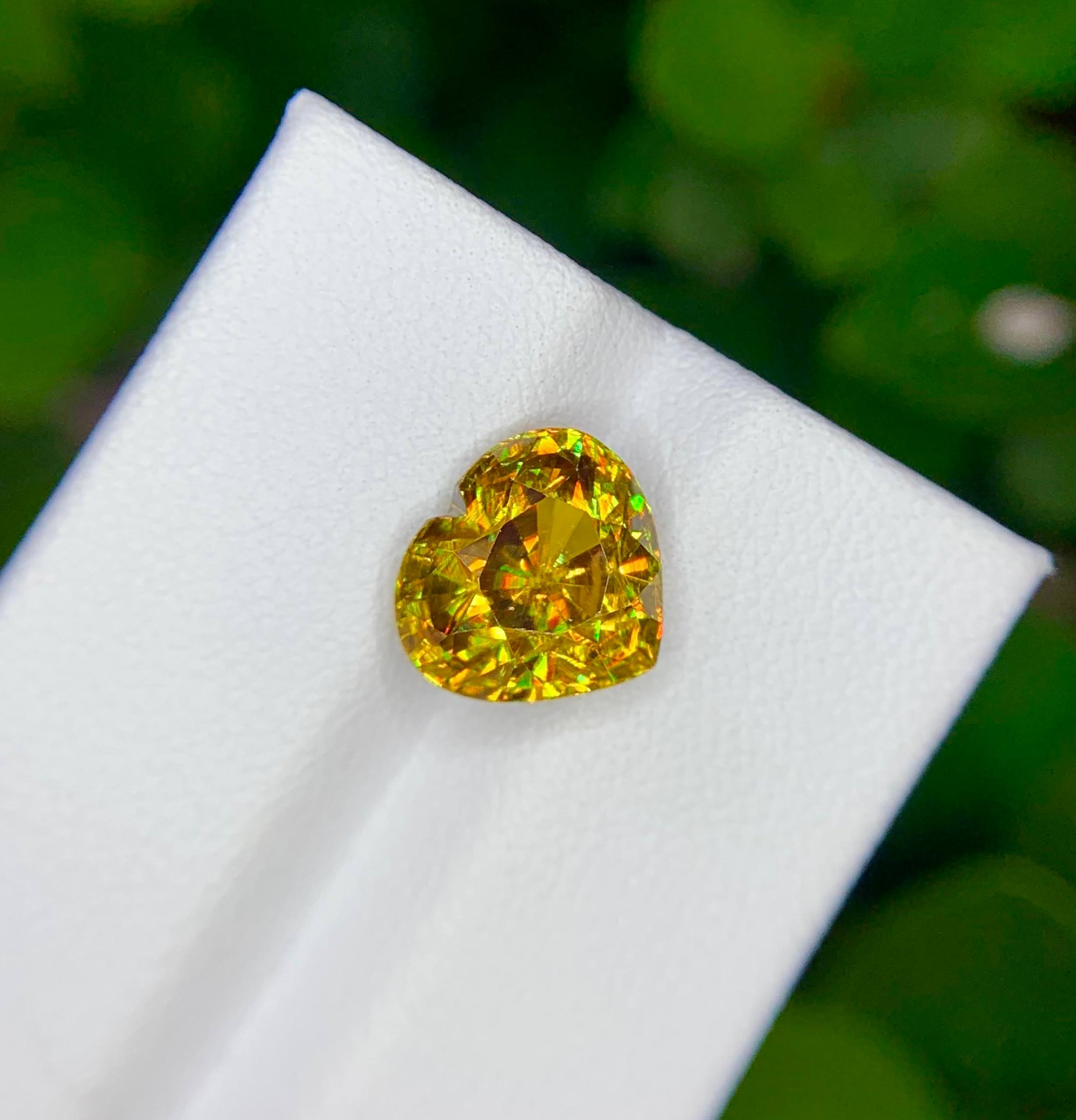 4.80 Carats Heart Cut Golden Sphene