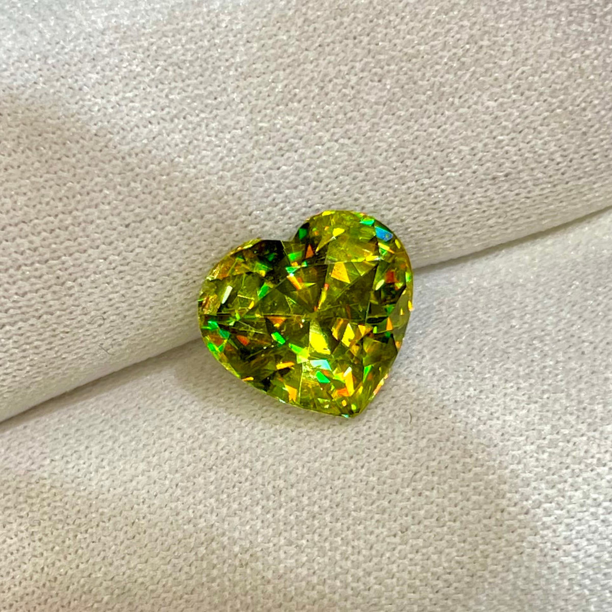  Sphene Gemstone 5.15 Carats