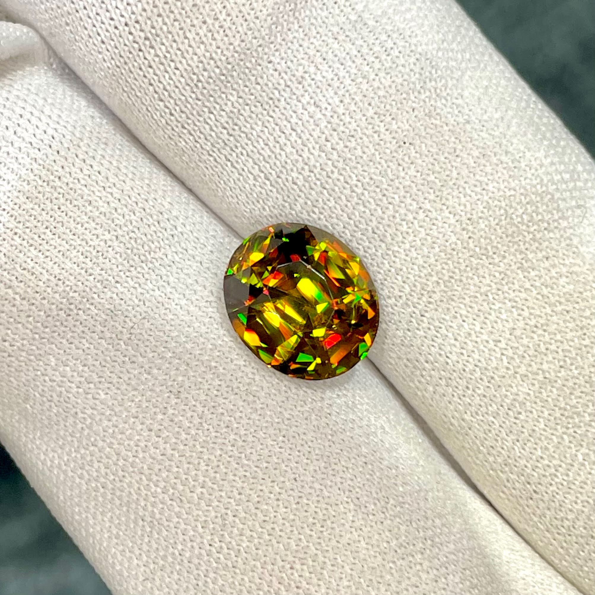 4.75 Carats Oval Cut Sphene Gemstone